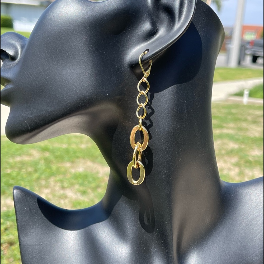 Chain link 14k gold plated 3” earrings.